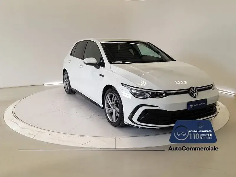 Gebraucht VW Golf VIII R-line 150 PS (110 kW) 2022 Limousine