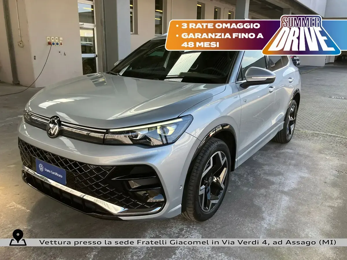 Usata VW Tiguan R-line 193 CV (141 kW) 2025 Dolomite silver metallizzato SUV