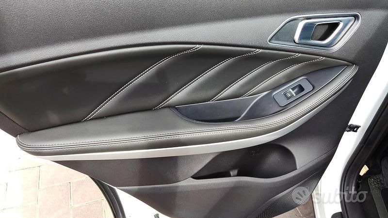 Usata DR F35 156 CV (114 kW) 2021 Bianco SUV