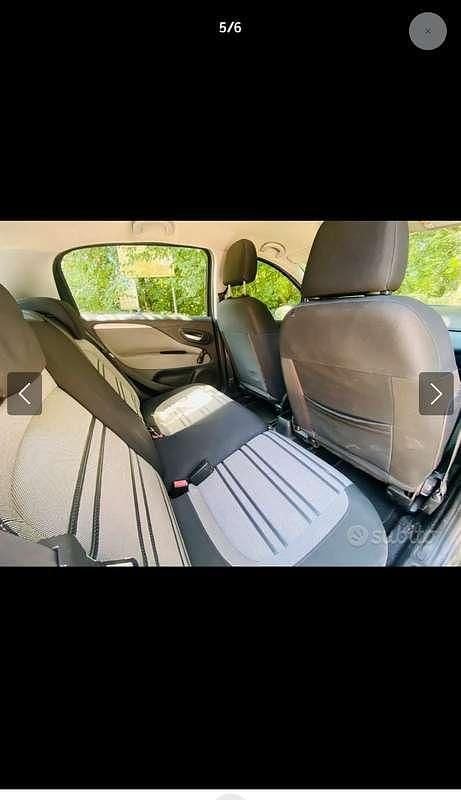 Usata Fiat Punto Active 69 CV (50 kW) 2009 Utilitaria