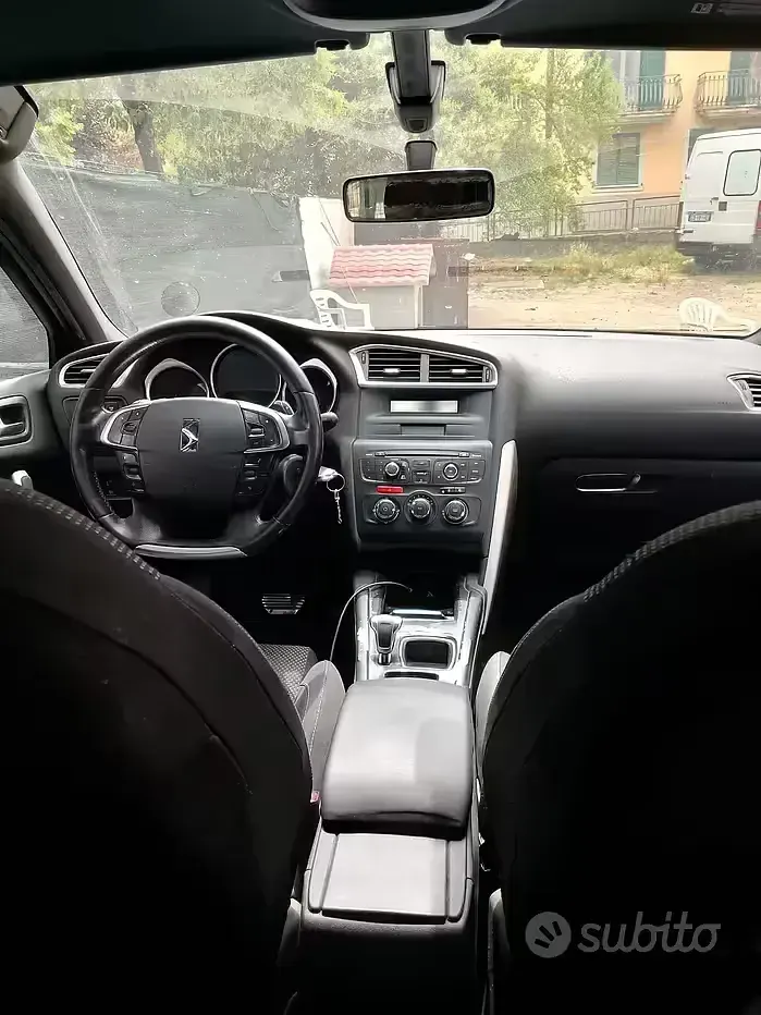 Usata Citroën DS4 111 CV (81 kW) 2012 Utilitaria