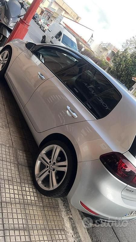 Usata VW Golf VI 110 CV (80 kW) 2008 Grigio Utilitaria