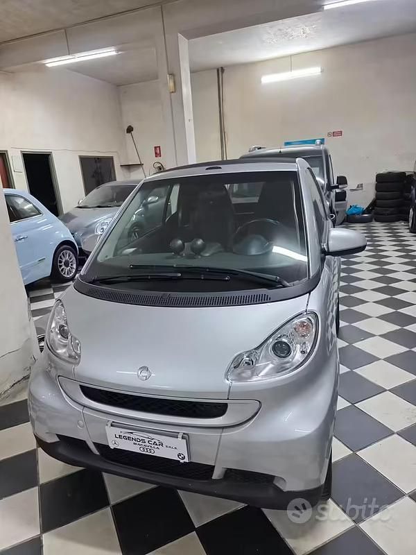 Usata Smart ForTwo Cabrio Pulse 54 CV (39 kW) 2010 Grigio Cabrio