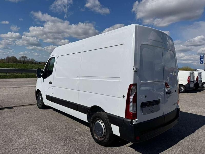 Usata Renault Master 135 CV (99 kW) 2020 Bianco Monovolume