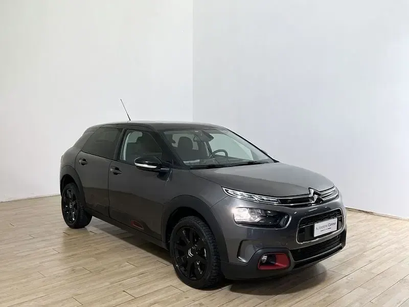 Usata Citroën C4 Shine 99 CV (72 kW) 2018 Grigio SUV