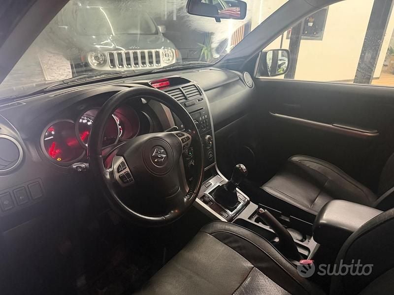 Usata Suzuki Grand Vitara 129 CV (94 kW) 2008 Nero SUV