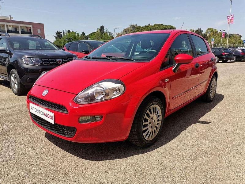 Rosso Usata 2014 Fiat Punto Street Due volumi | 6499 € (Cara) - Immagine 1/4