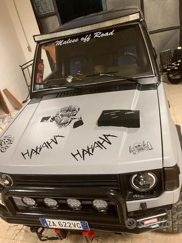 Usata Mitsubishi Pajero 1988 Grigio SUV