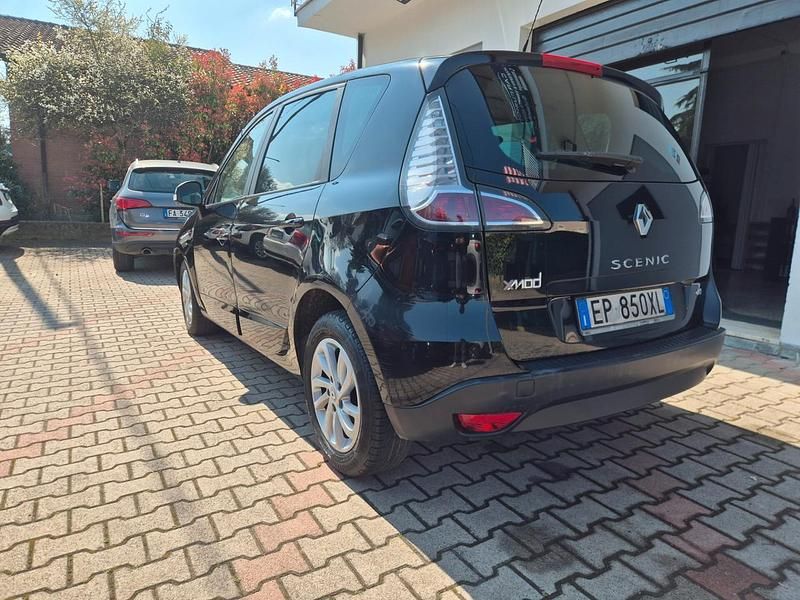 Usata Renault Scénic III XMOD 110 CV (80 kW) 2013 Nero Monovolume