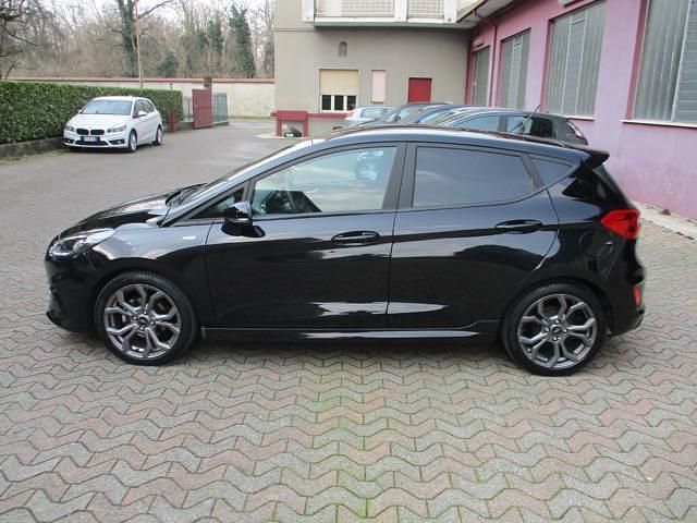 Usata Ford Fiesta ST-Line 101 CV (74 kW) 2022 Nero Utilitaria