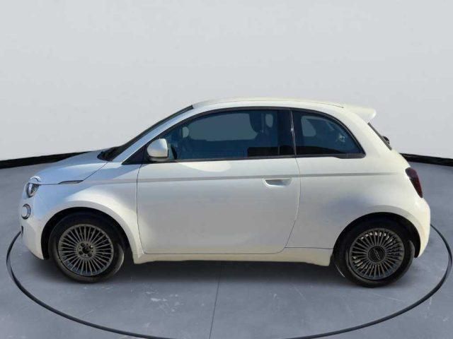 Usata Fiat 500e Icon 86 kW (118 CV) 2021 Bianco Berlina