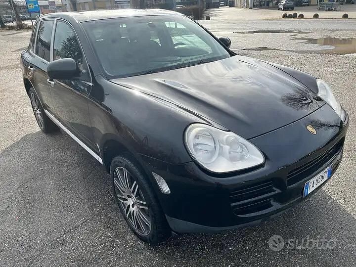 Usata Porsche Cayenne 250 CV (183 kW) 2005 Nero SUV