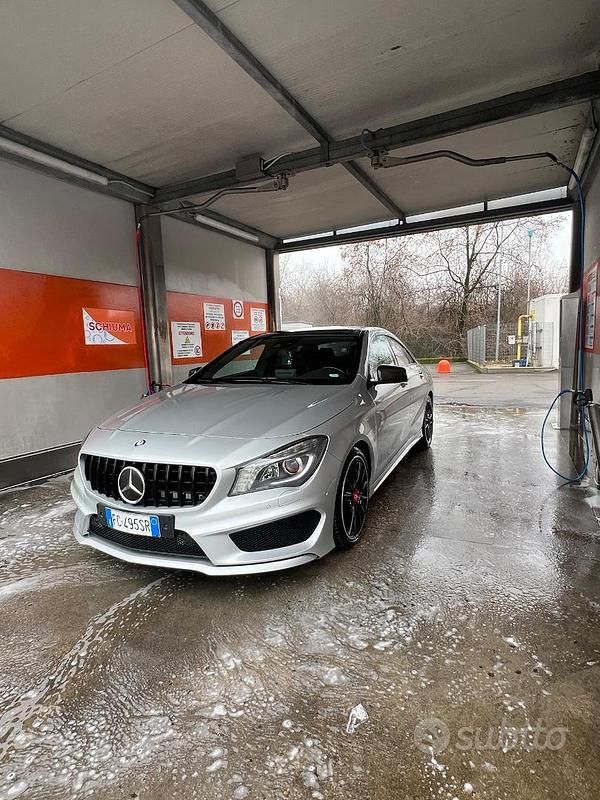 Usata Mercedes CLA220 2016 Grigio Berlina