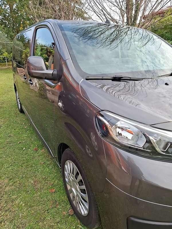 Marrone Usata 2022 Toyota Proace Verso Station wagon | 29.000 € (Buon prezzo) - Immagine 1/4