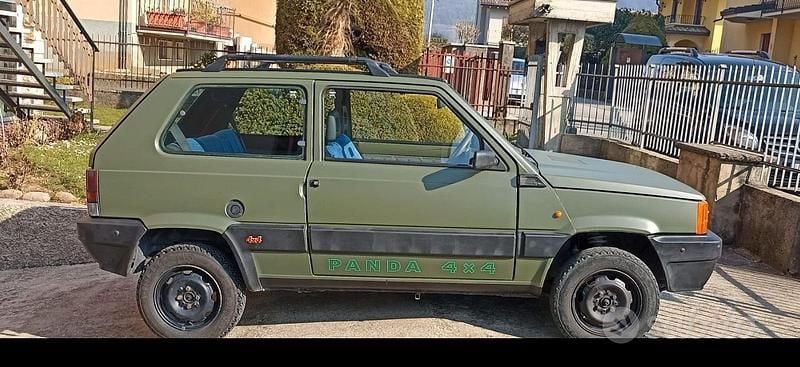 Usata Fiat Panda 4x4 50 CV (36 kW) 1989 Verde Utilitaria
