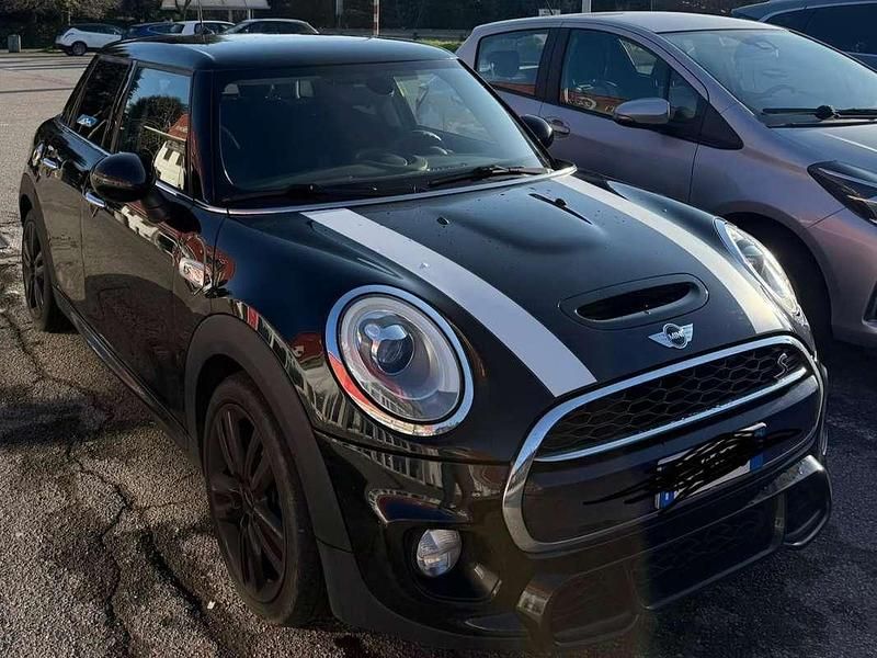 Nero Usata 2017 Mini Cooper SD Hype Due volumi | 16.500 € (Cara) - Immagine 1/2