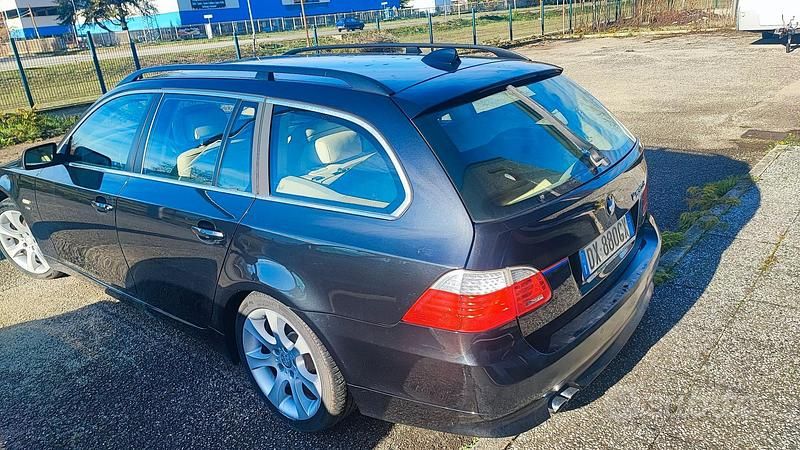 Usata BMW 530 2009 Nero Station wagon