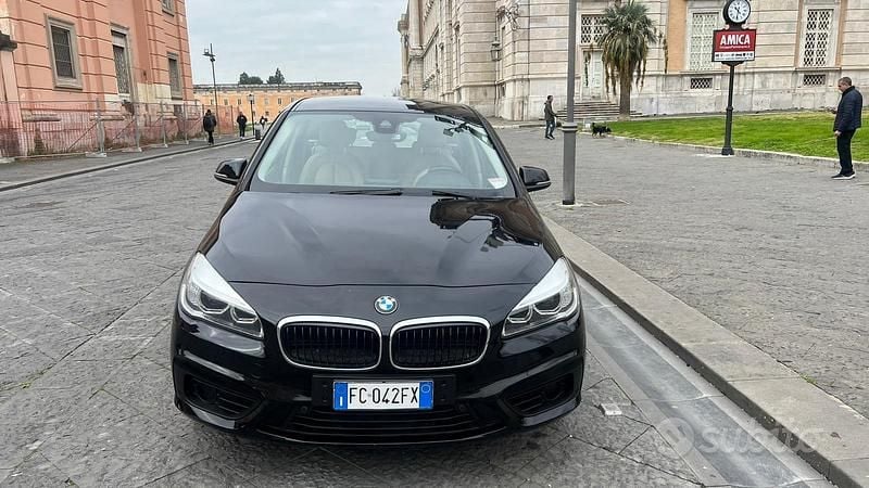 Usata BMW 216 Active Tourer Luxury Line 116 CV (85 kW) 2015 Nero Monovolume