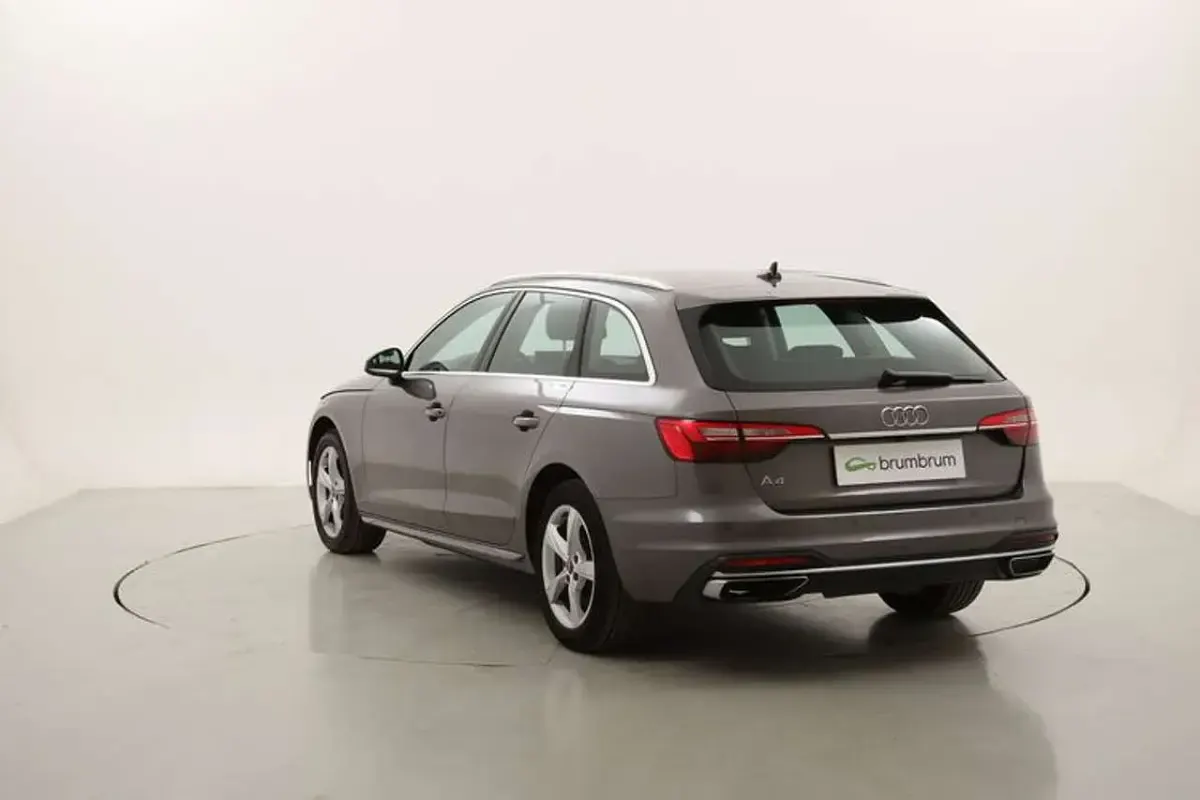 Usata Audi A4 Advanced 163 CV (119 kW) 2021 Grigio Station wagon