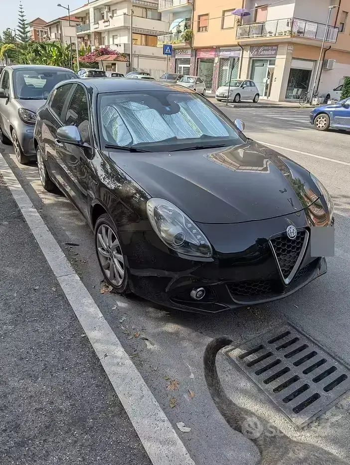 Usata Alfa Romeo Giulietta 120 CV (88 kW) 2018 Nero Utilitaria