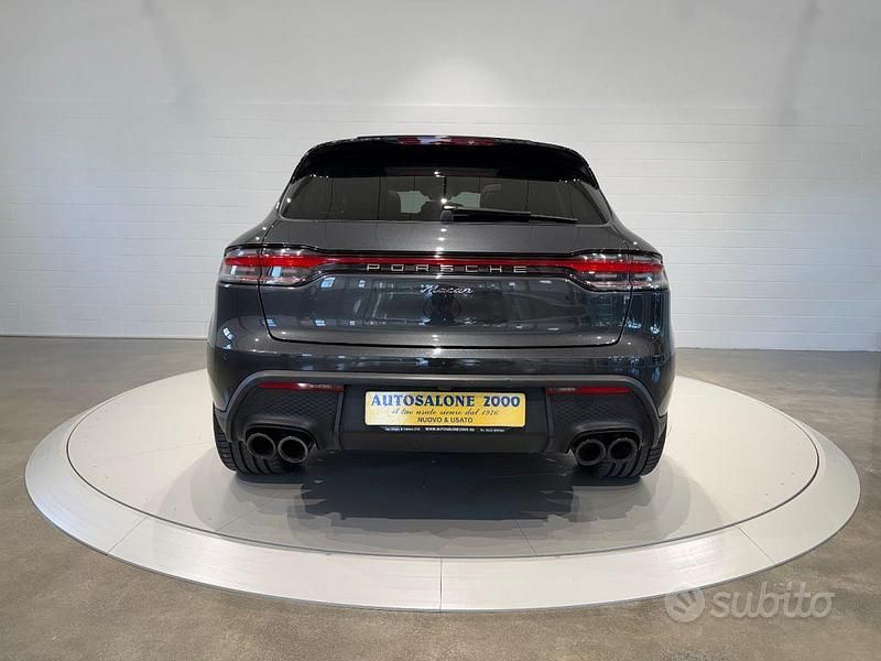 Usata Porsche Macan Chrono 265 CV (194 kW) 2021 Grigio SUV