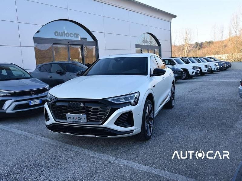 Usata Audi Q8 Sportback e-tron S-Line 158 kW (215 CV) 2024 Bianco perla SUV