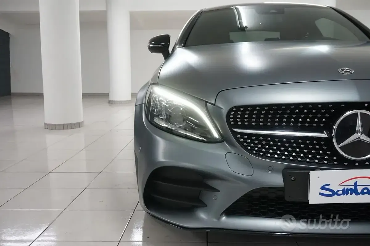 Usata Mercedes C220 Premium Plus 194 CV (142 kW) 2018 Grigio Coupé