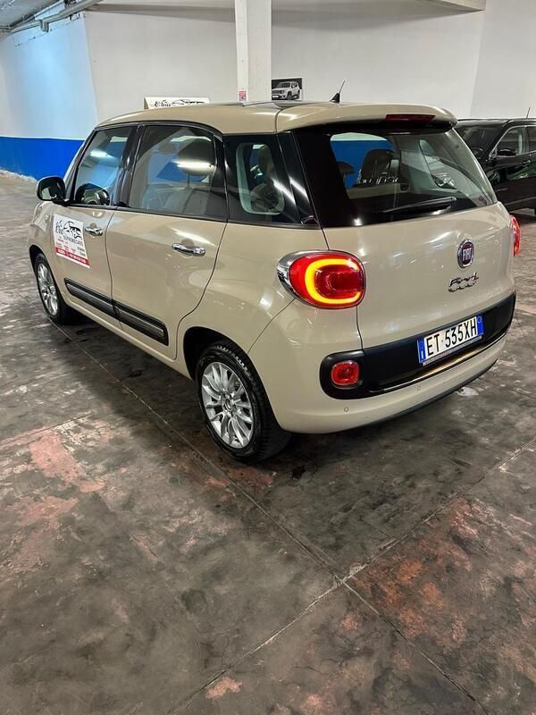 Usata Fiat 500L Lounge 120 CV (88 kW) 2014 Beige Monovolume
