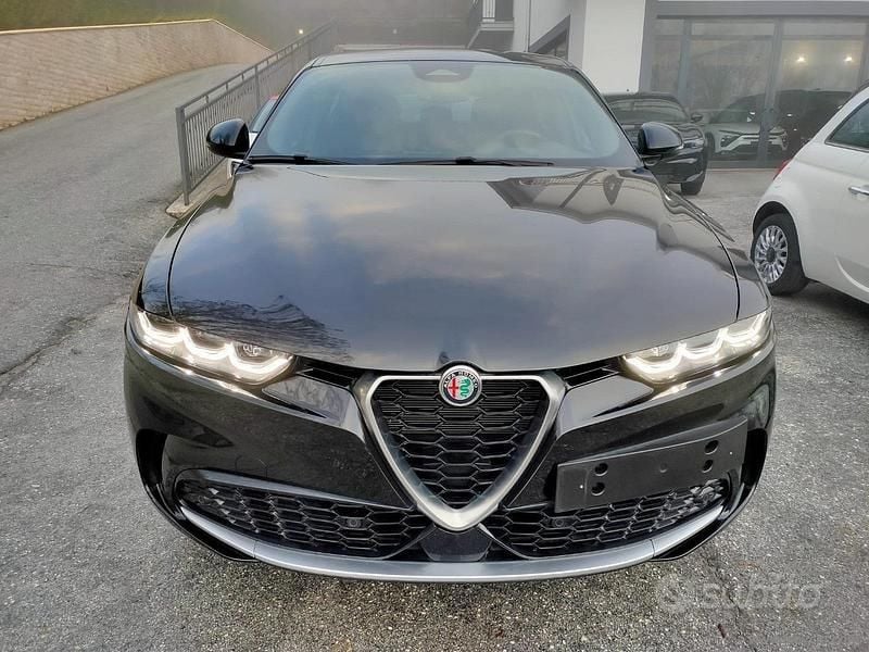 Usata Alfa Romeo Tonale 280 CV (205 kW) 2024 Nero SUV