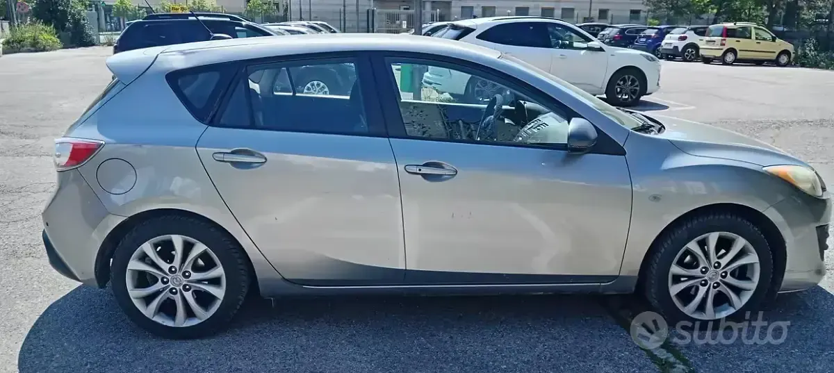 Usata Mazda 3 105 CV (77 kW) 2010 Berlina