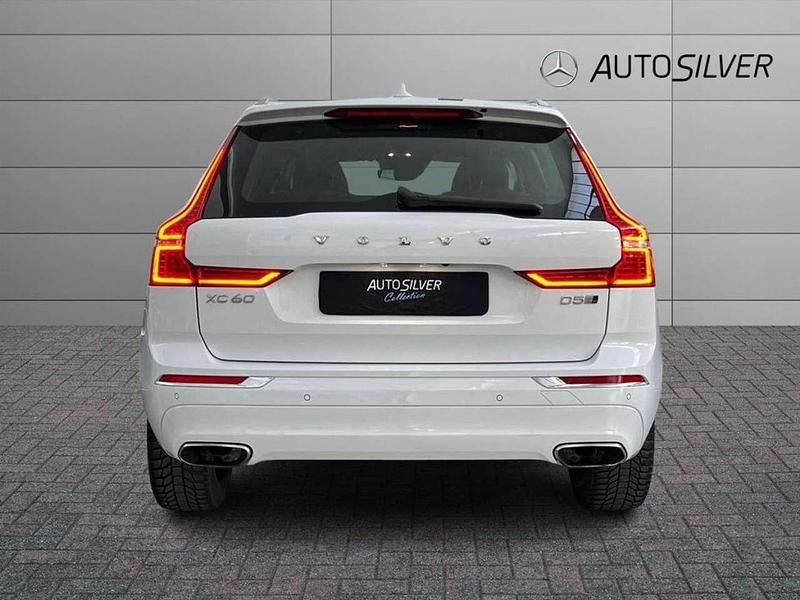Usata Volvo XC60 Inscription 235 CV (172 kW) 2018 Bianco / pastello SUV