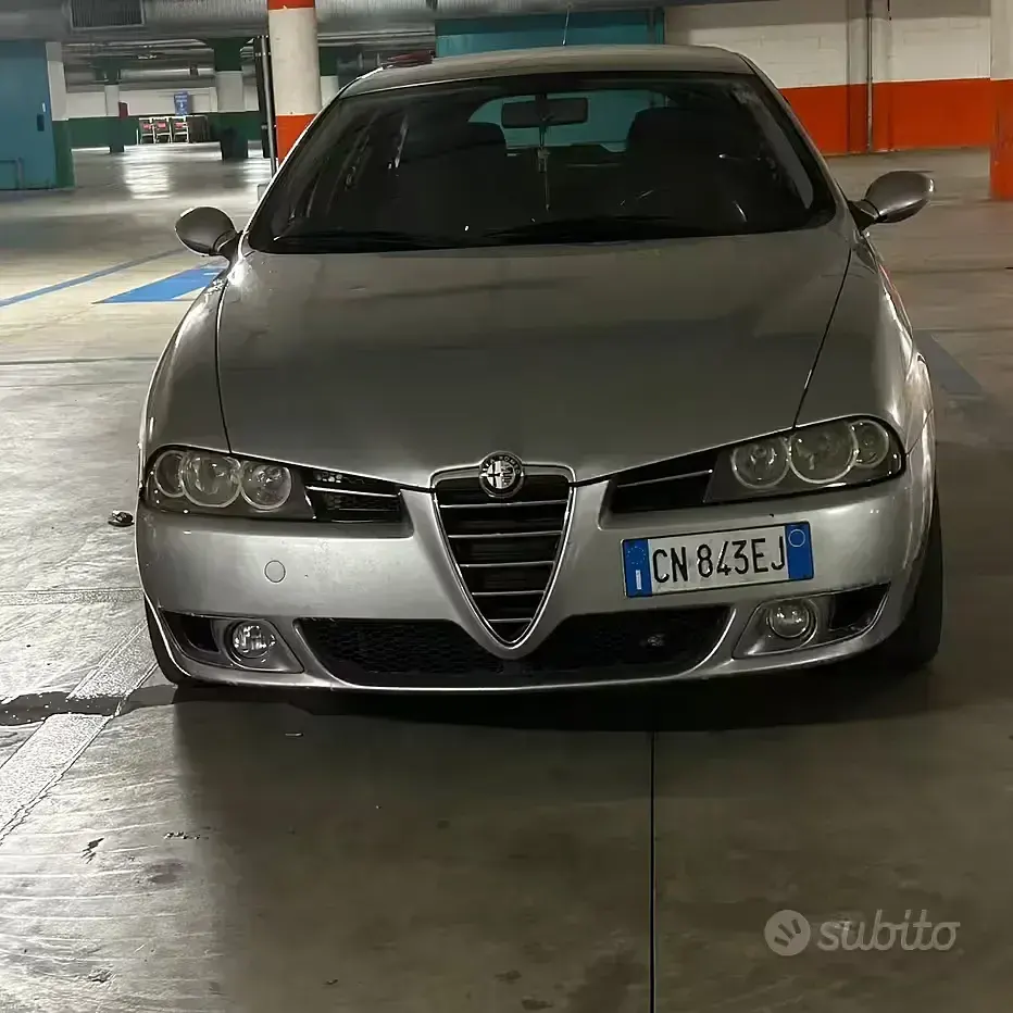 Usata Alfa Romeo 156 140 CV (102 kW) 2004 Grigio Station wagon