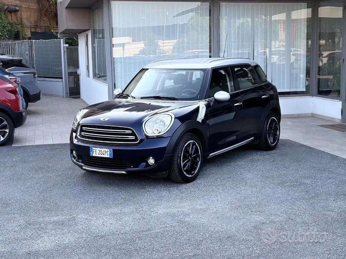 Usata Mini Cooper D Countryman Business 112 CV (82 kW) 2016 Blu/azzurro SUV