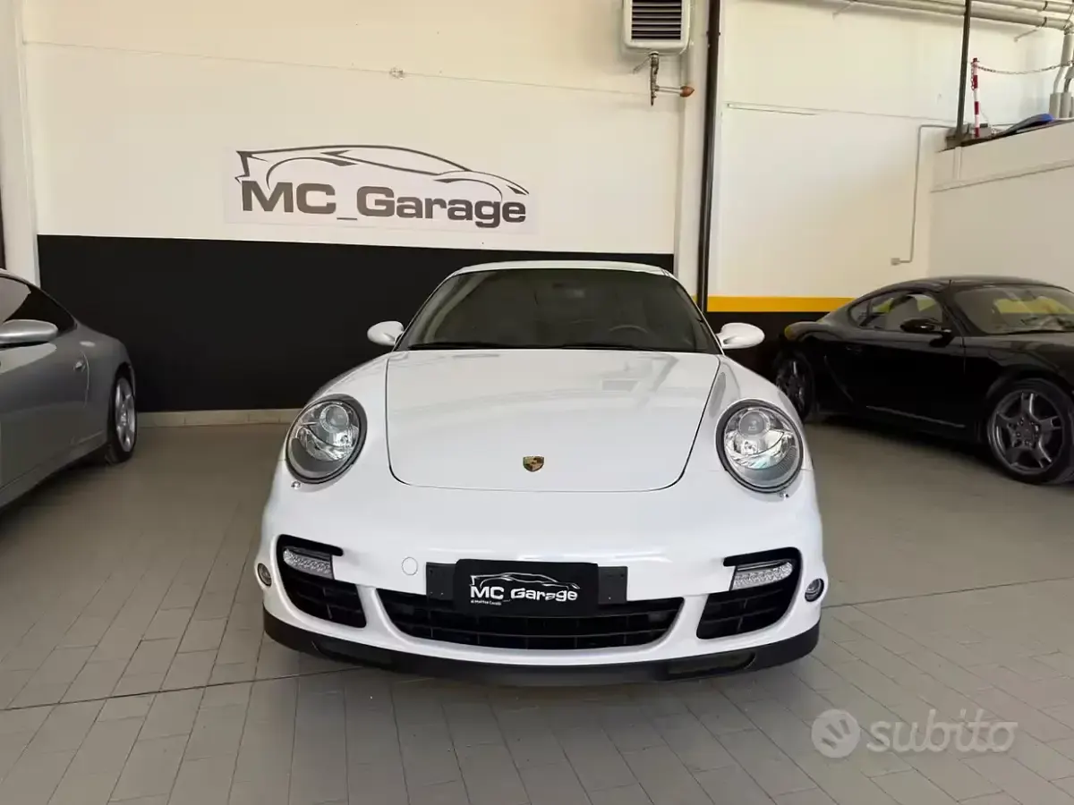 Usata Porsche 997 Turbo 480 CV (353 kW) 2007 Bianco Coupé