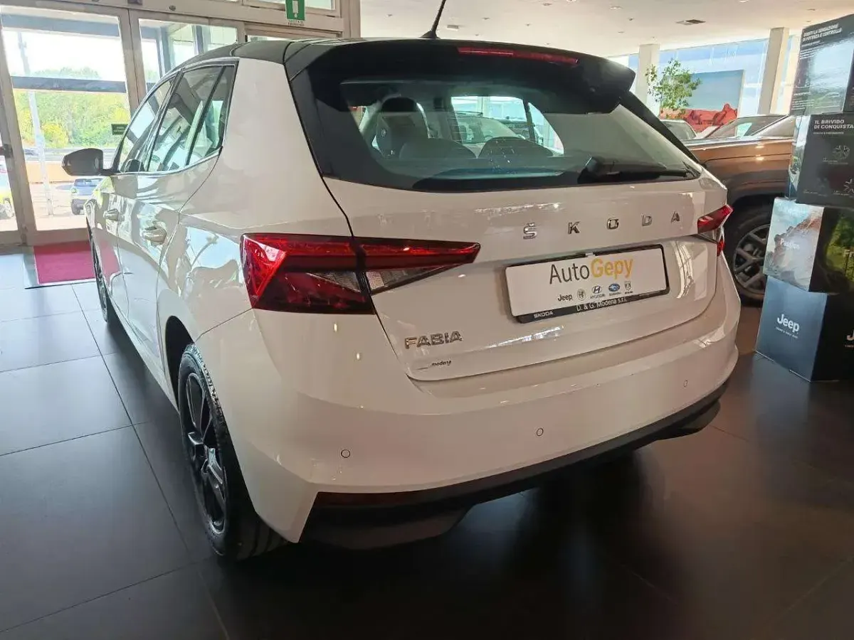 Usata Skoda Fabia Style 80 CV (58 kW) 2023 Bianco Utilitaria