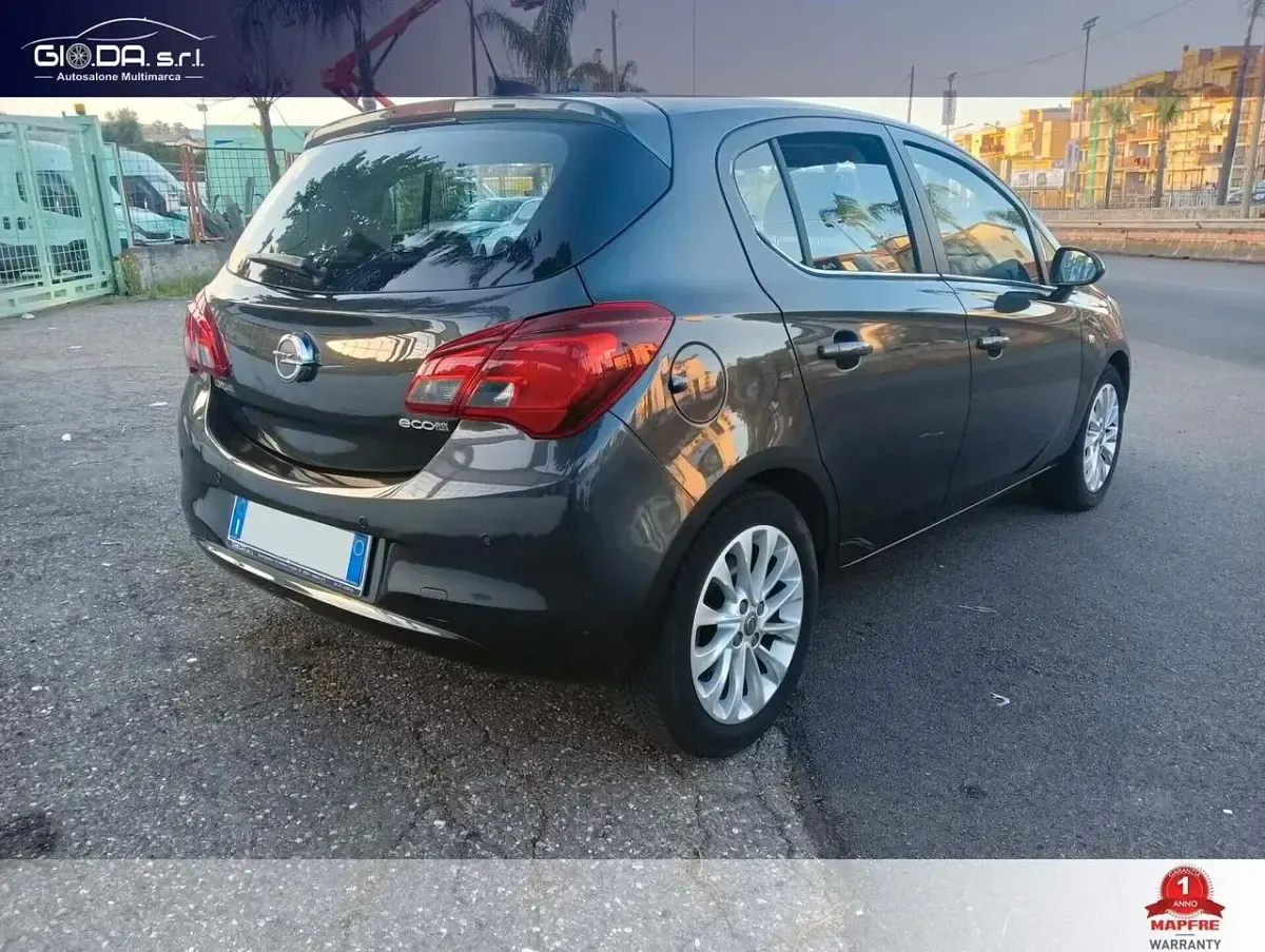 Usata Opel Corsa 95 CV (69 kW) 2017 Nero Utilitaria