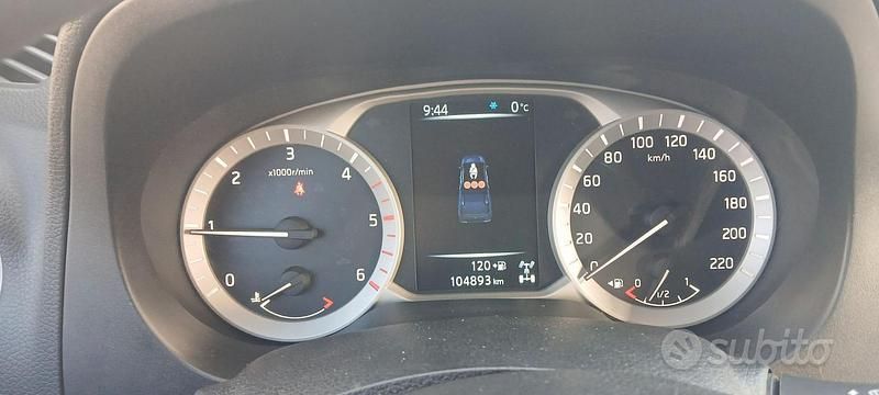 Usata Nissan Navara 163 CV (119 kW) 2020 Bianco Pick-up