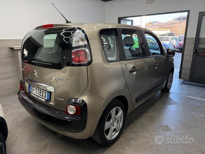 Usata Citroën C3 Picasso Seduction 92 CV (67 kW) 2010 Beige Monovolume