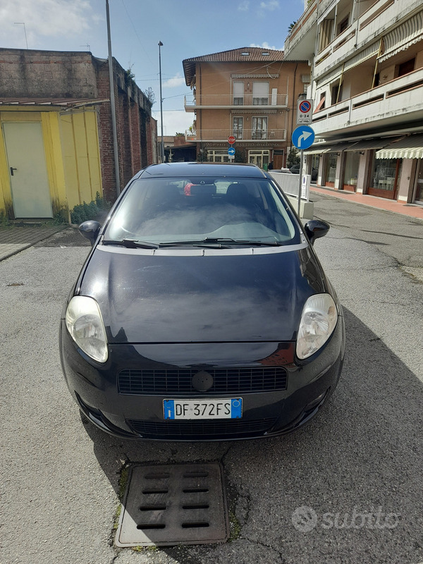 Usato 2007 Fiat Grande Punto 1.2 Diesel 90 CV (2.400 €)