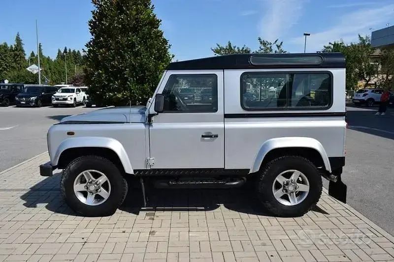 Occasion Land Rover Defender 122 ch (89 kW) 2012 Argent SUV