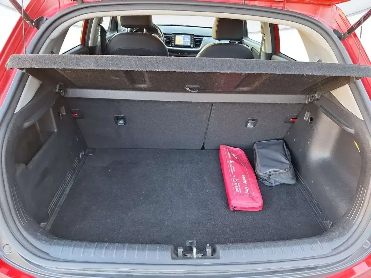 Begagnad Kia Stonic 97 HK (71 kW) 2020 Röd SUV