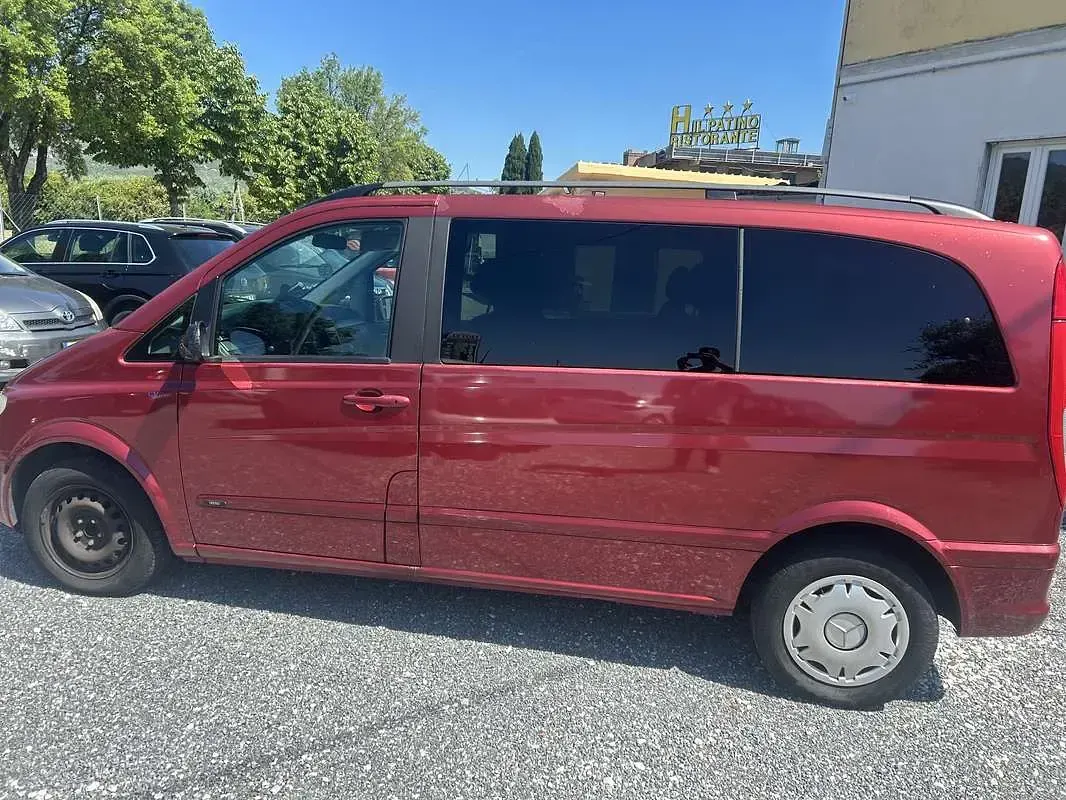 Usata Mercedes Viano 150 CV (110 kW) 2005 Monovolume