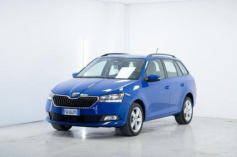 Usata Skoda Fabia Business Line 75 CV (55 kW) 2019 Blu/azzurro Utilitaria