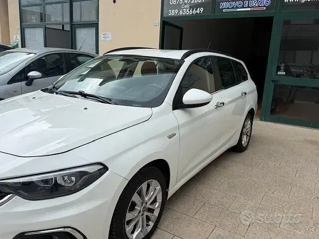 Usata Fiat Tipo Lounge 120 CV (88 kW) 2018 Bianco Station wagon