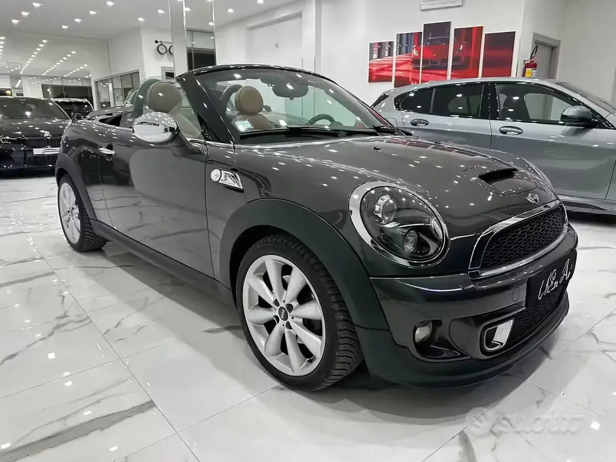 Usata Mini Cooper SD Cabriolet 143 CV (105 kW) 2012 Nero Cabrio