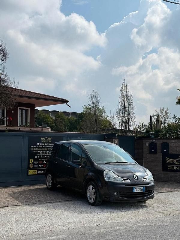 Usata Renault Modus 2011 Nero Monovolume