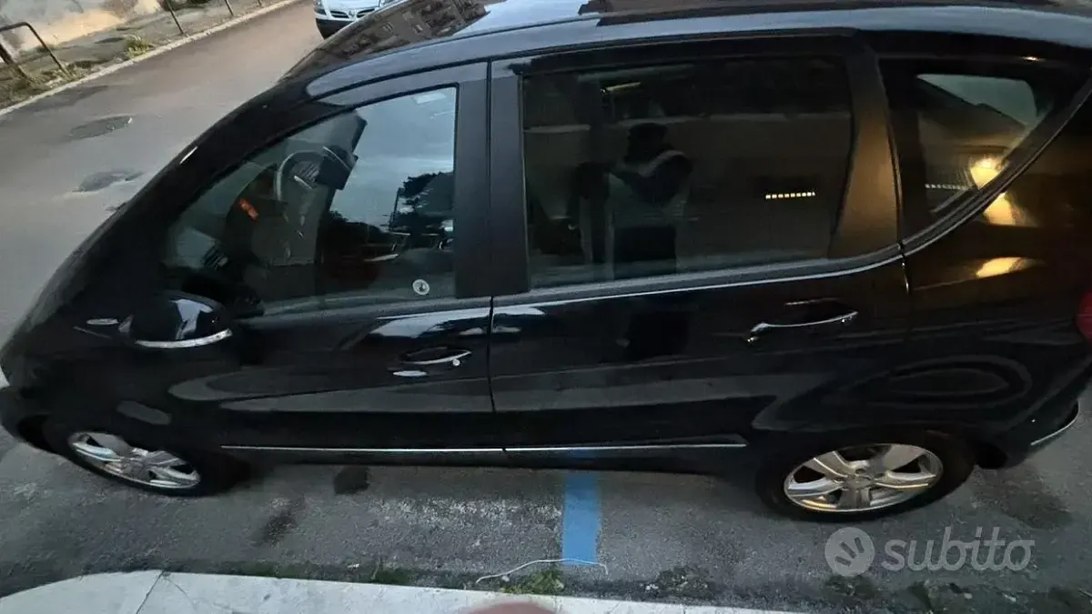 Usata Mercedes A180 Avantgarde Edition 109 CV (80 kW) 2009 Nero Berlina