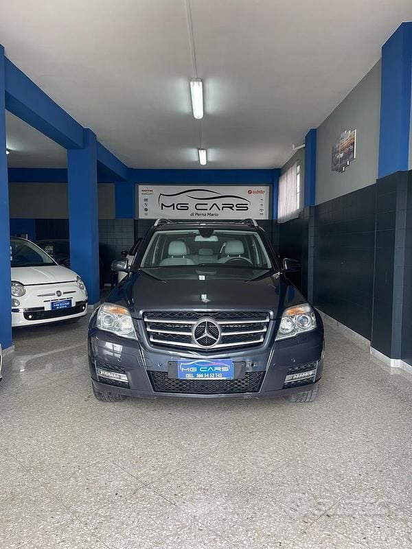 Usata Mercedes GLK200 169 CV (124 kW) 2012 Grigio SUV
