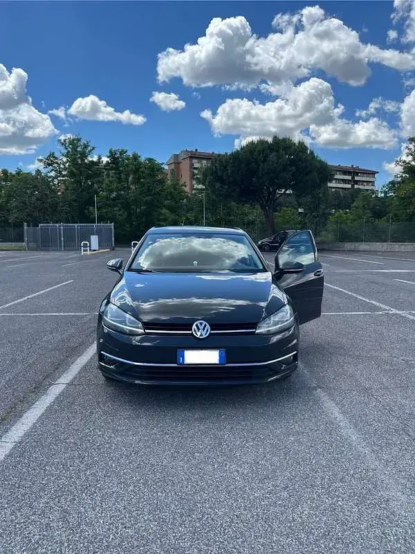 Usata VW Golf VII Business 116 CV (85 kW) 2019 Berlina