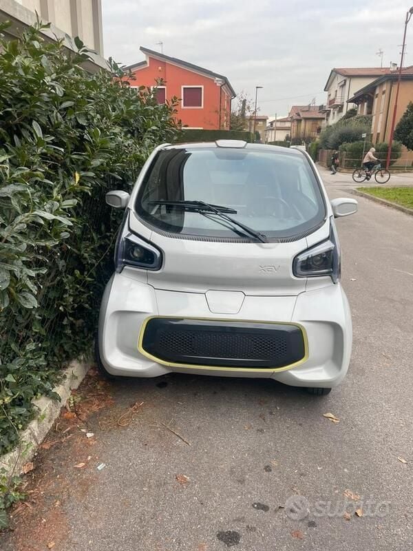 Usata XEV Yoyo 7 kW (10 CV) 2022 Bianco Utilitaria